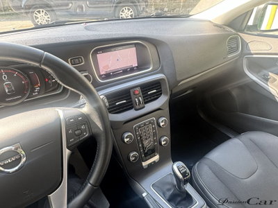 Volvo V40 D2 Business Plus (9)