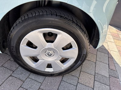 Renault Twingo SCe EDC Zen (7)