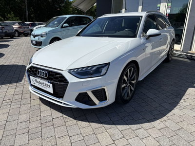 Audi A4 Avant 30 TDI/136 CV S tronic S line edition usata