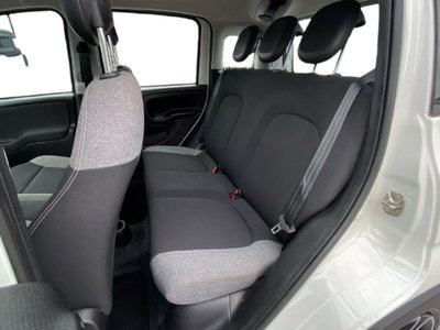 Fiat Panda 1.0 FireFly S&S Hybrid City Cross (11)