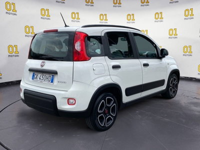 Fiat Panda 1.0 FireFly S&S Hybrid City Cross (5)