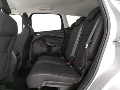 Ford Kuga 1.5 TDCI 120 CV S&S 2WD Titanium (16)