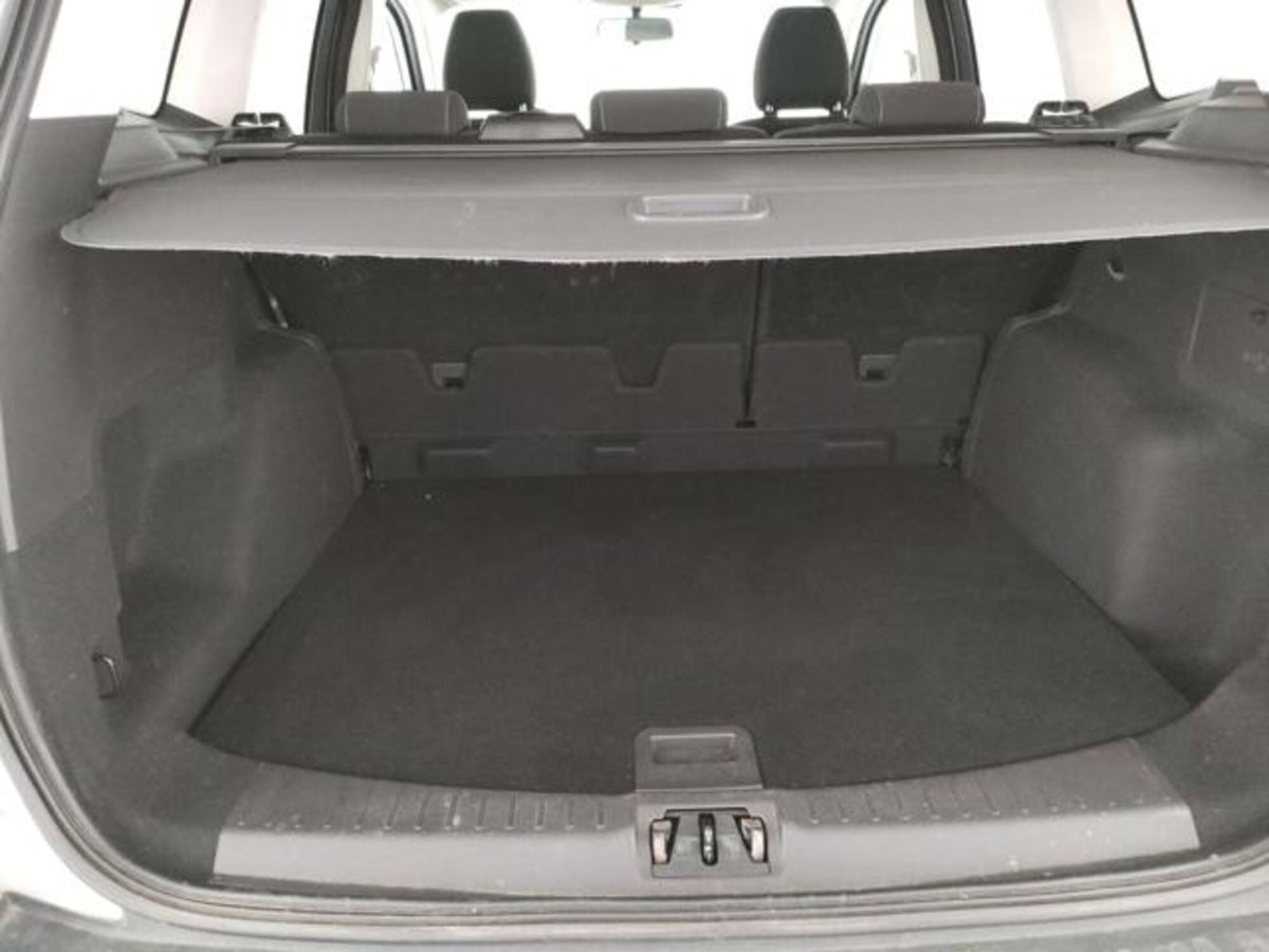 Ford Kuga 1.5 EcoBoost 120 CV 2WD Titanium (19)