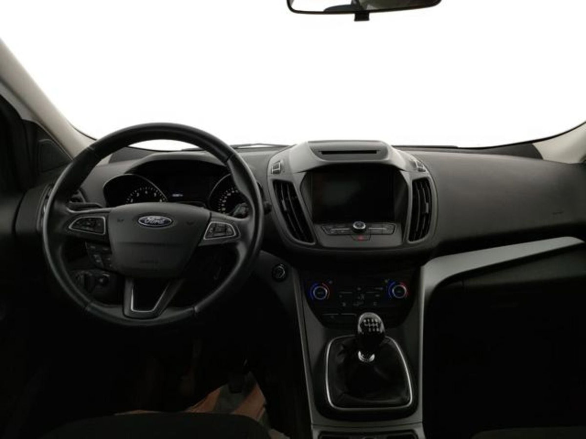Ford Kuga 1.5 EcoBoost 120 CV 2WD Titanium (7)