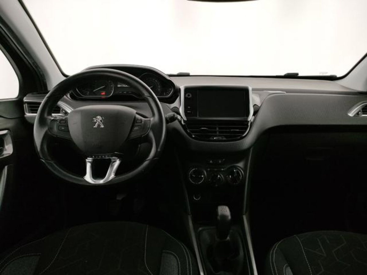 Peugeot 2008 82 Active (8)
