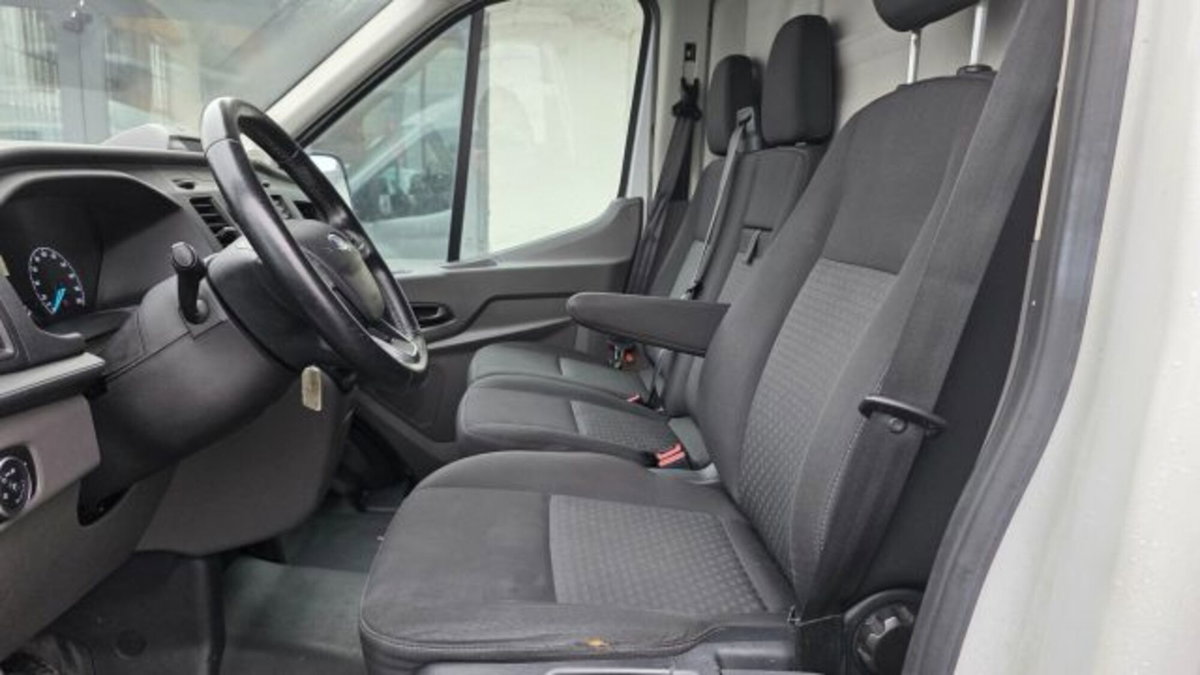 Ford Transit Furgone 330 2.0TDCi EcoBlue 170 aut. PM-TM Furgone Trend (9)