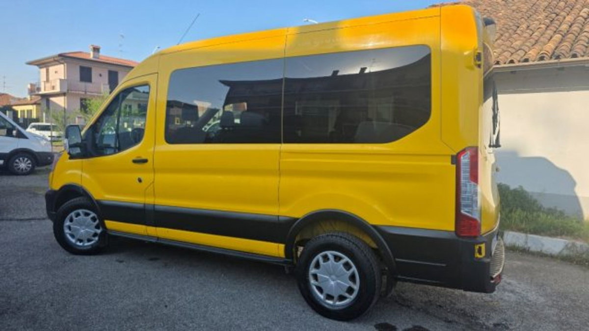 Ford Transit Furgone 330 2.0TDCi EcoBlue 130 aut. PM-TM Combi Trend (2)