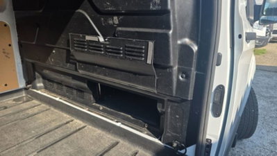 Ford Transit Custom Furgone 300 2.0 EcoBlue 130 PC Furgone Trend (8)