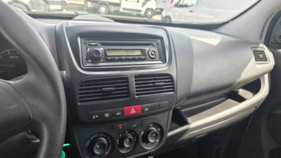 Opel Combo 1.6 CDTI 105CV PL-TA Van Blitz (1000kg) E6 (12)