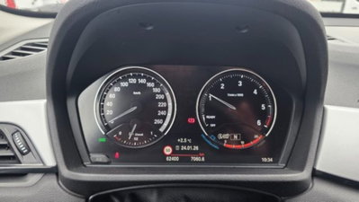 BMW X1 sDrive16d Business Advantage (14)