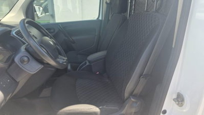 Renault Kangoo 1.5 dCi 75CV F.AP. 4p. Express (10)