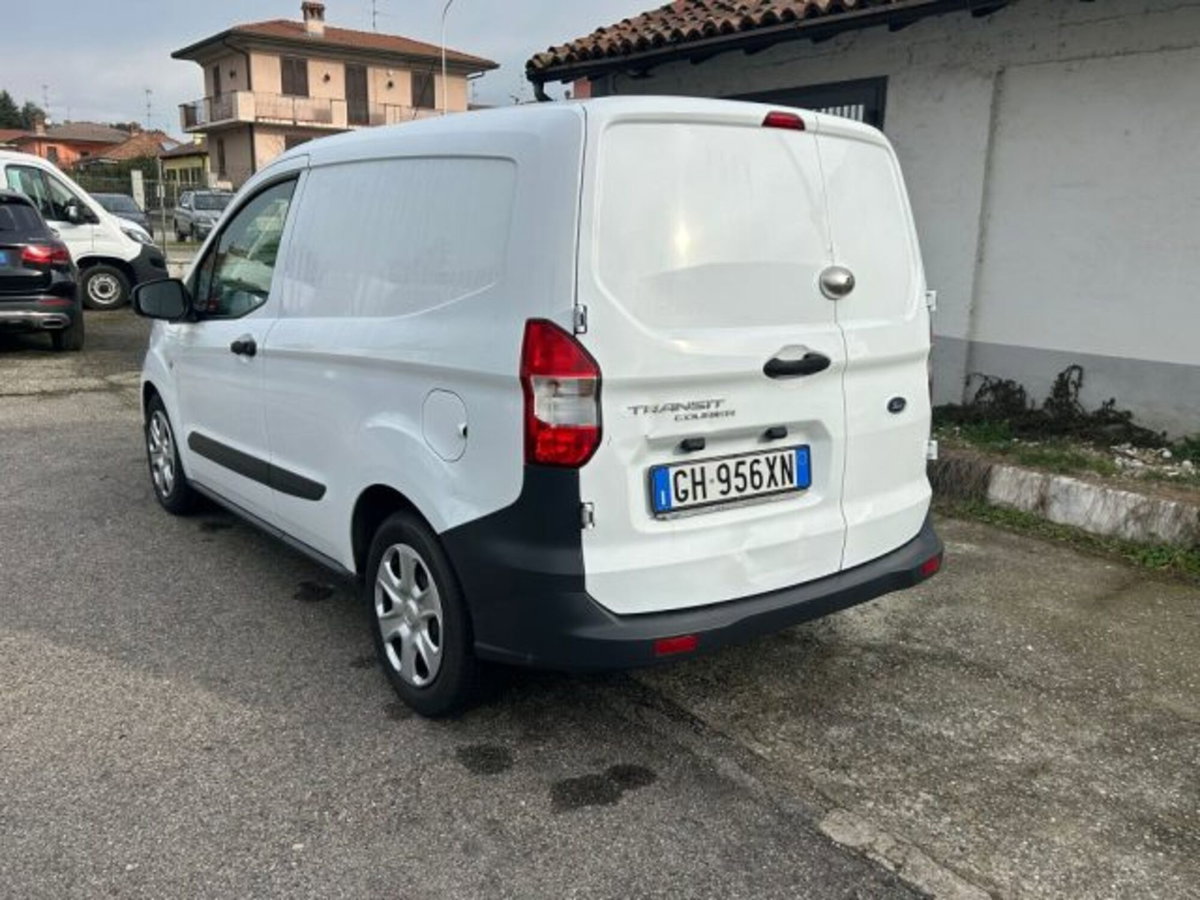 Ford Transit Courier 1.0 EcoBoost 100CV  Trend (2)