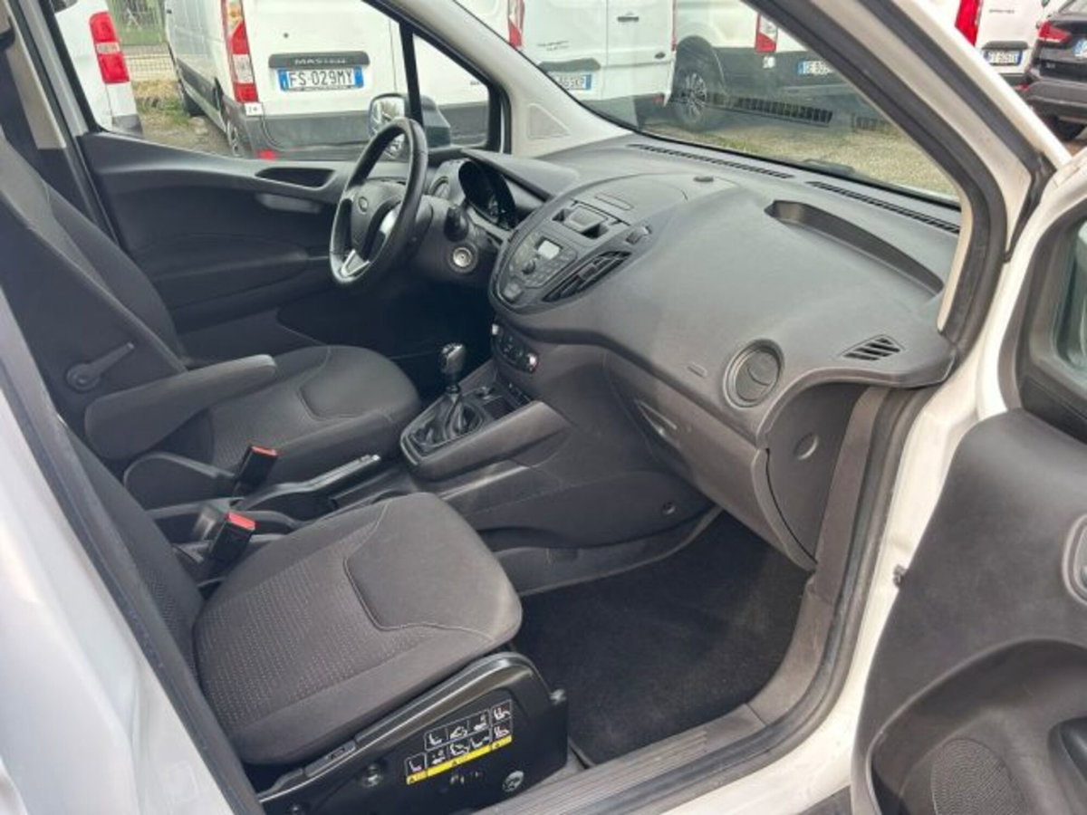 Ford Transit Courier 1.0 EcoBoost 100CV  Trend (8)