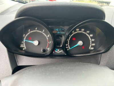 Ford Transit Courier 1.0 EcoBoost 100CV  Trend (9)