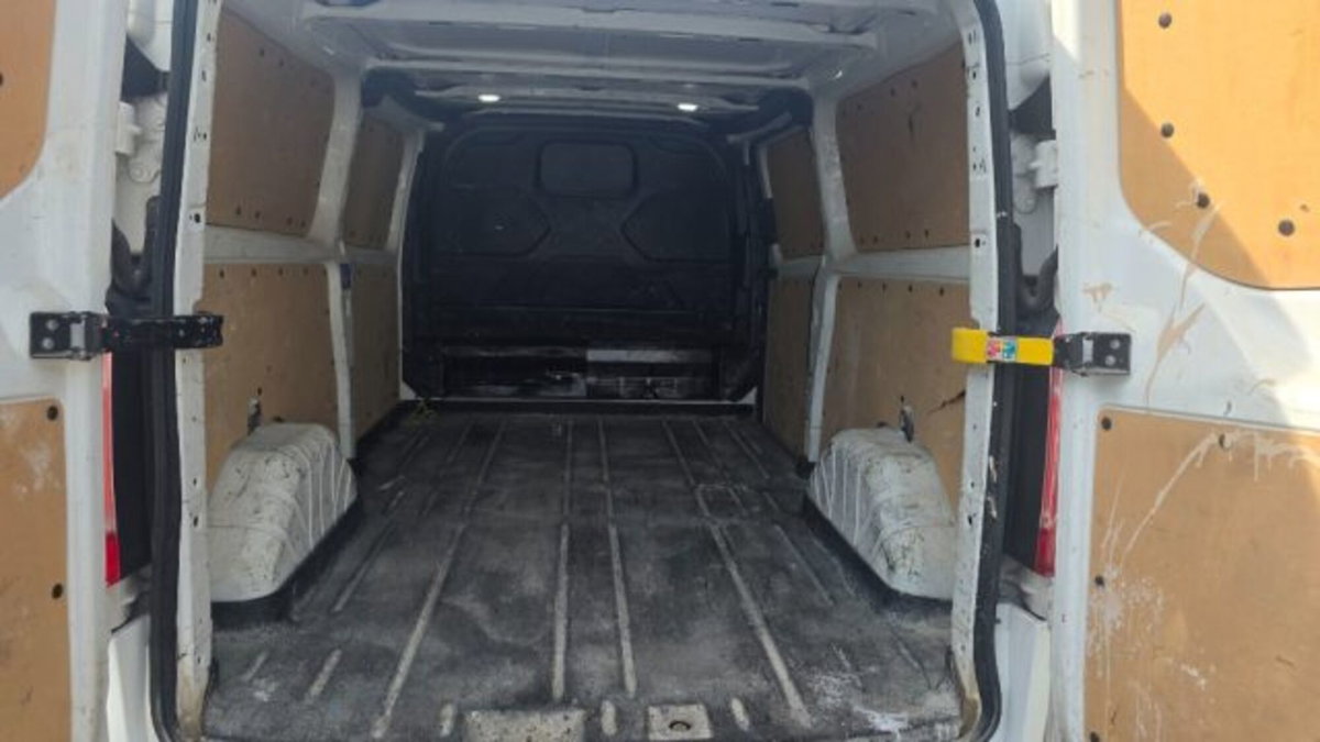 Ford Transit Custom Furgone 300 2.0 TDCi 130 PL Furgone Trend (7)