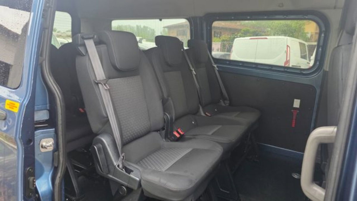 Ford Transit Custom Furgone 340 2.0 EcoBl. 130aut. PL Combi c/sollev.Trend (12)