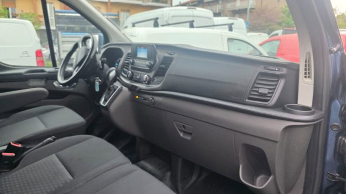 Ford Transit Custom Furgone 340 2.0 EcoBl. 130aut. PL Combi c/sollev.Trend (14)