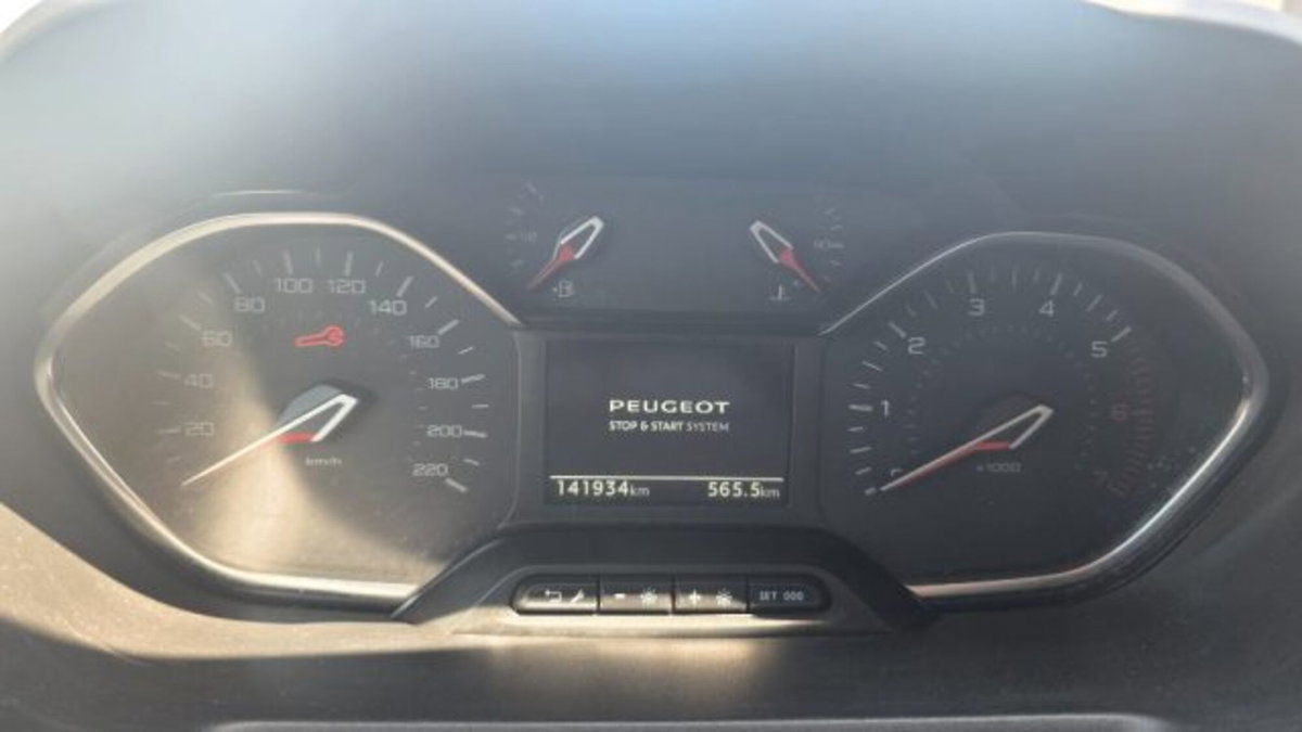 Peugeot Rifter Puretech 110 S&S Active Long (15)