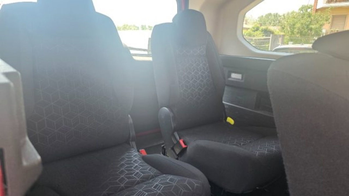 Peugeot Rifter Puretech 110 S&S Active Long (9)