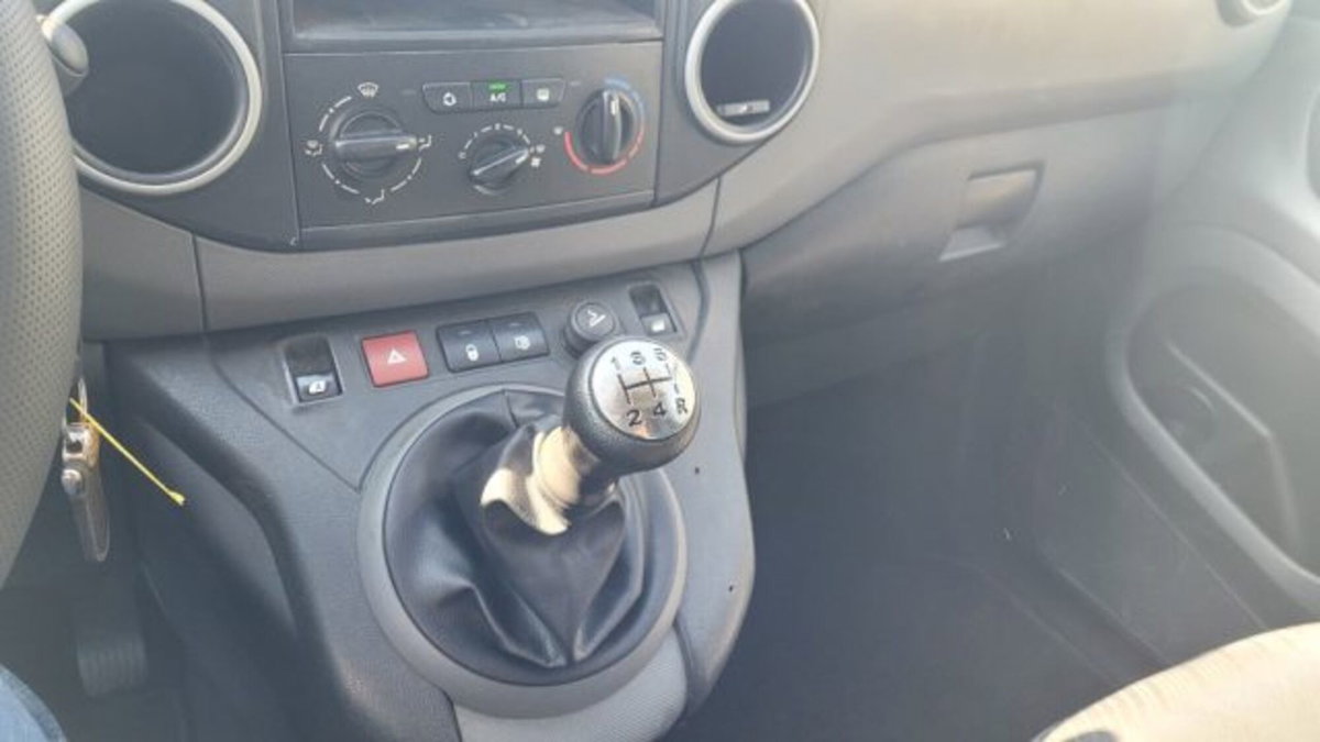 Peugeot Partner Furgone 1.6 HDi 90CV L1 3 posti Furgone Affaire (14)