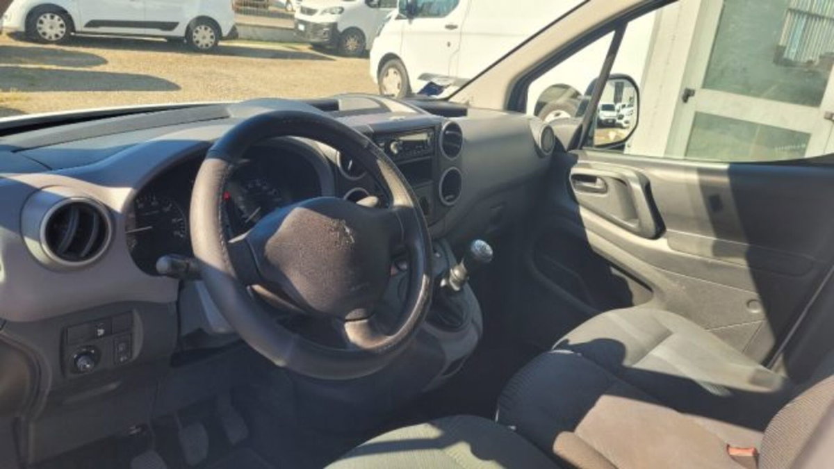 Peugeot Partner Furgone 1.6 HDi 90CV L1 3 posti Furgone Affaire (8)