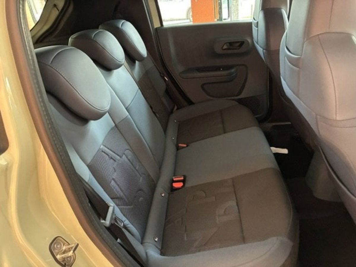 Fiat Grande Panda 1.2 hybrid Icon 110cv edct (15)