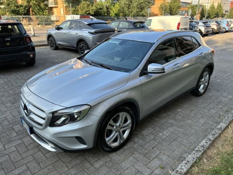 Mercedes-Benz GLA SUV 200 CDI Automatic Sport