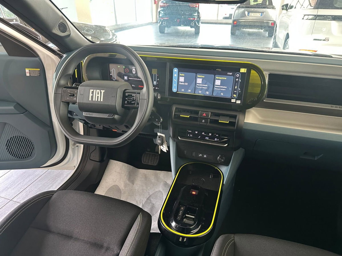 Fiat Grande Panda 1.2 hybrid Icon 110cv edct (12)