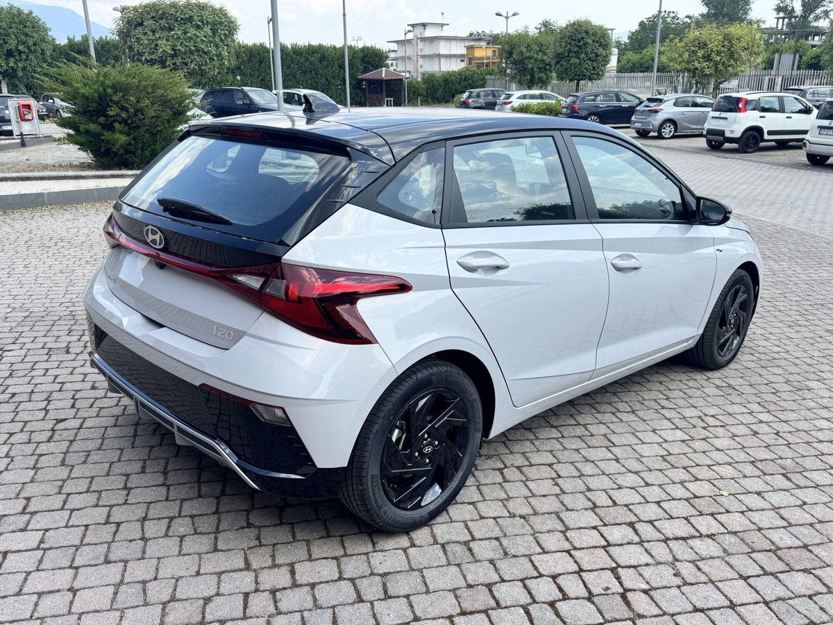 Hyundai i20 1.0 t-gdi Dark Line 90cv mt (6)