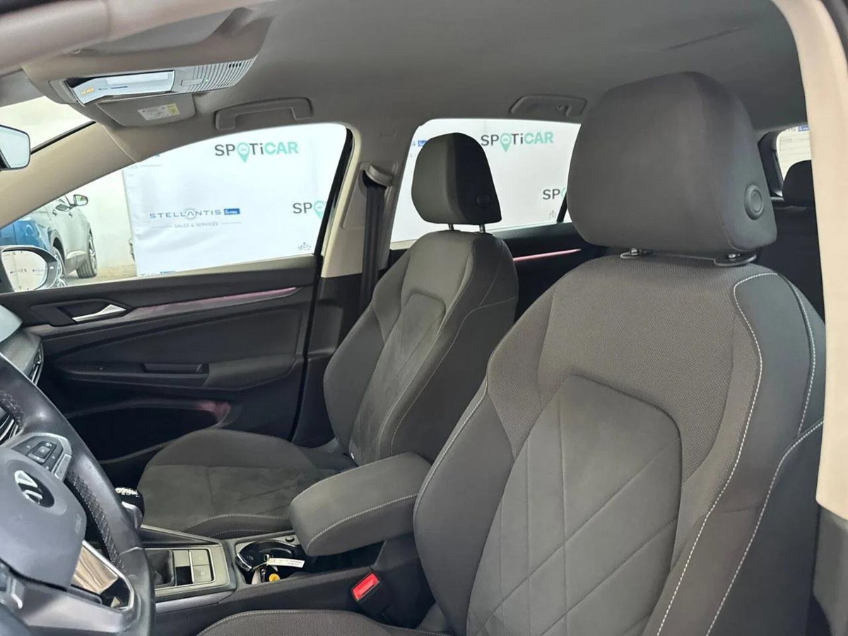 Volkswagen Golf 1.5 TSI EVO ACT Style (18)