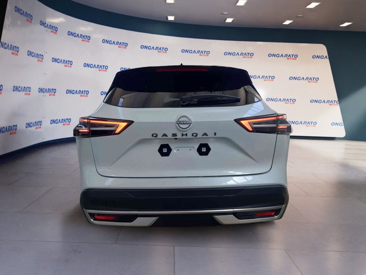 Nissan Qashqai 1.3 mhev N-Connecta 2wd 158cv (4)