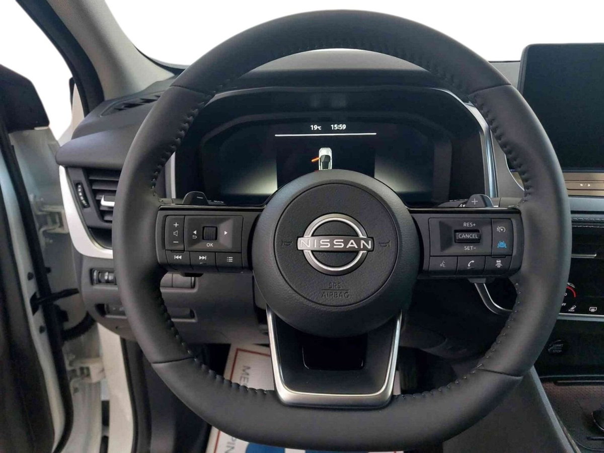 Nissan Qashqai 1.3 mhev N-Connecta 2wd 158cv (8)