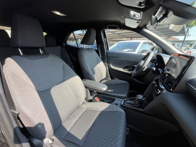 Toyota Yaris Cross Trend fwd 115cv e-cvt (10)