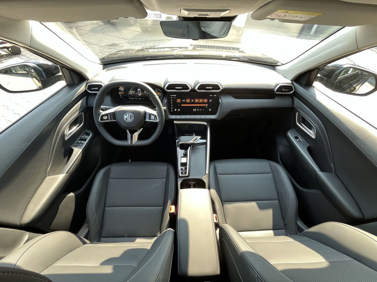 Mg ZS 1.5 hybrid+ Luxury auto (10)