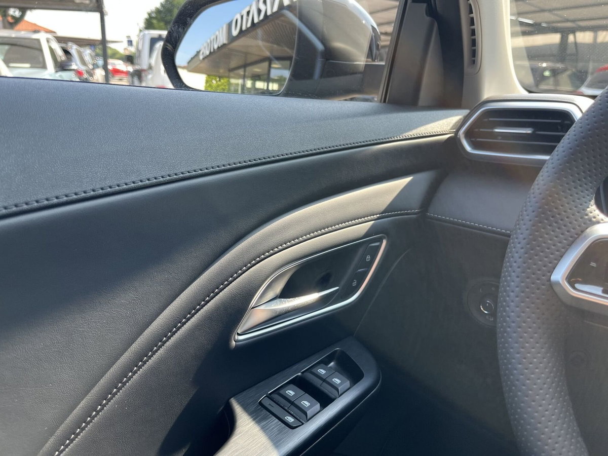 Mg ZS 1.5 hybrid+ Luxury auto (12)