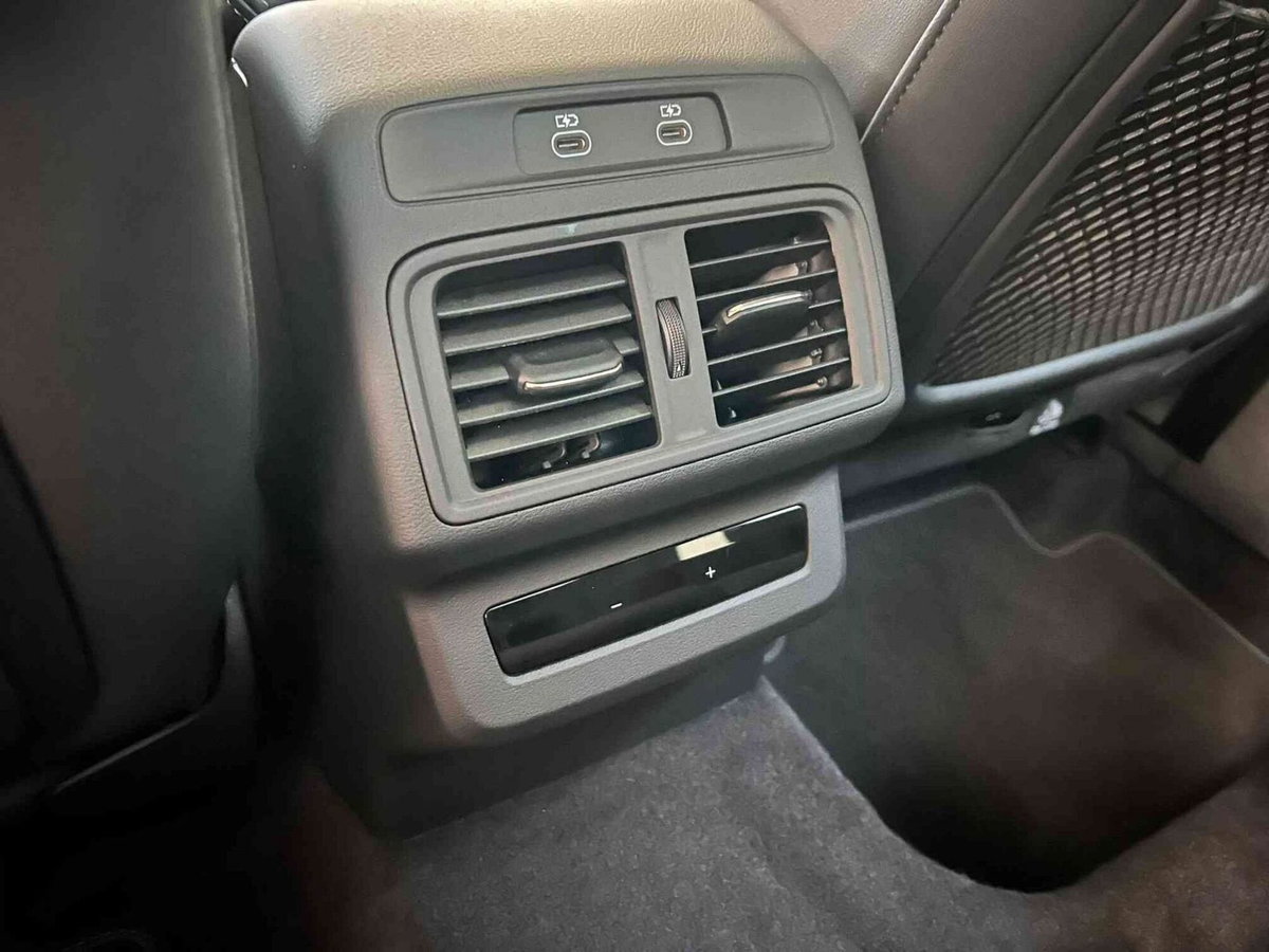 Audi Q5 40 TDI 204 CV quattro S tronic S line plus (8)