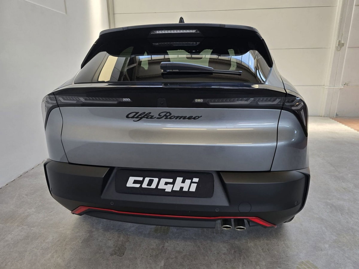 Alfa Romeo Junior 1.2 ibrida Sport Speciale 145cv edct6 (6)