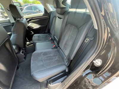 Audi Q3 35 TDI S line edition (10)