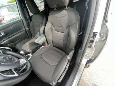 Jeep Renegade 1.6 Mjt 120 CV Limited (11)