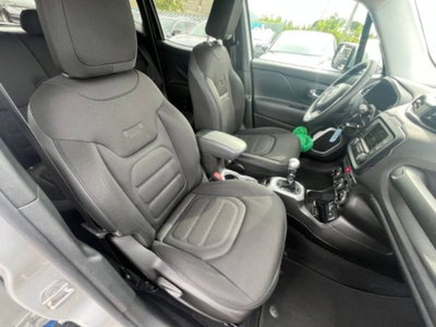 Jeep Renegade 1.6 Mjt 120 CV Limited (9)