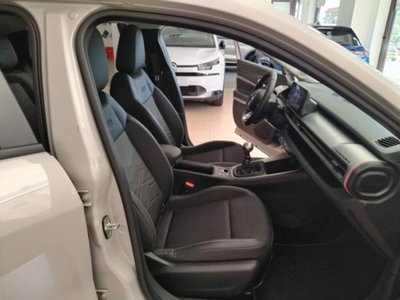 Jeep Avenger 1.2 turbo Summit fwd 100cv (13)