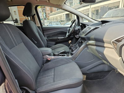Ford C-Max 1.6 120CV GPL Titanium (11)