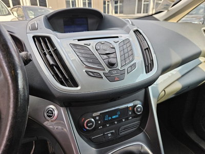 Ford C-Max 1.6 120CV GPL Titanium (13)
