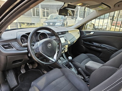 Alfa Romeo Giulietta 1.4 Turbo Progression Gpl 120cv (6)