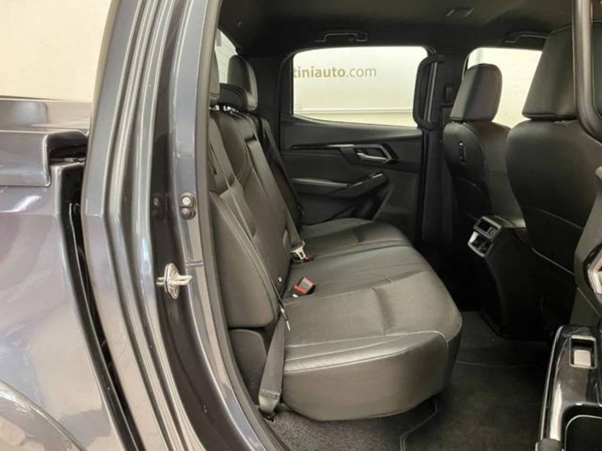 Isuzu D-Max Pick-up 1.9 td crew N60FF 4x4 (16)