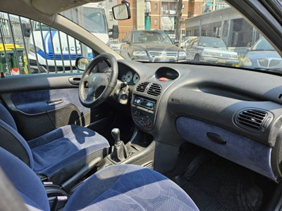 Peugeot 206 HDi 5p. Ciel (8)
