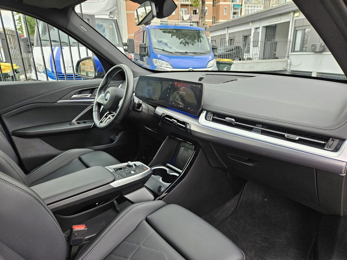 BMW X1 xDrive18d Sport (11)