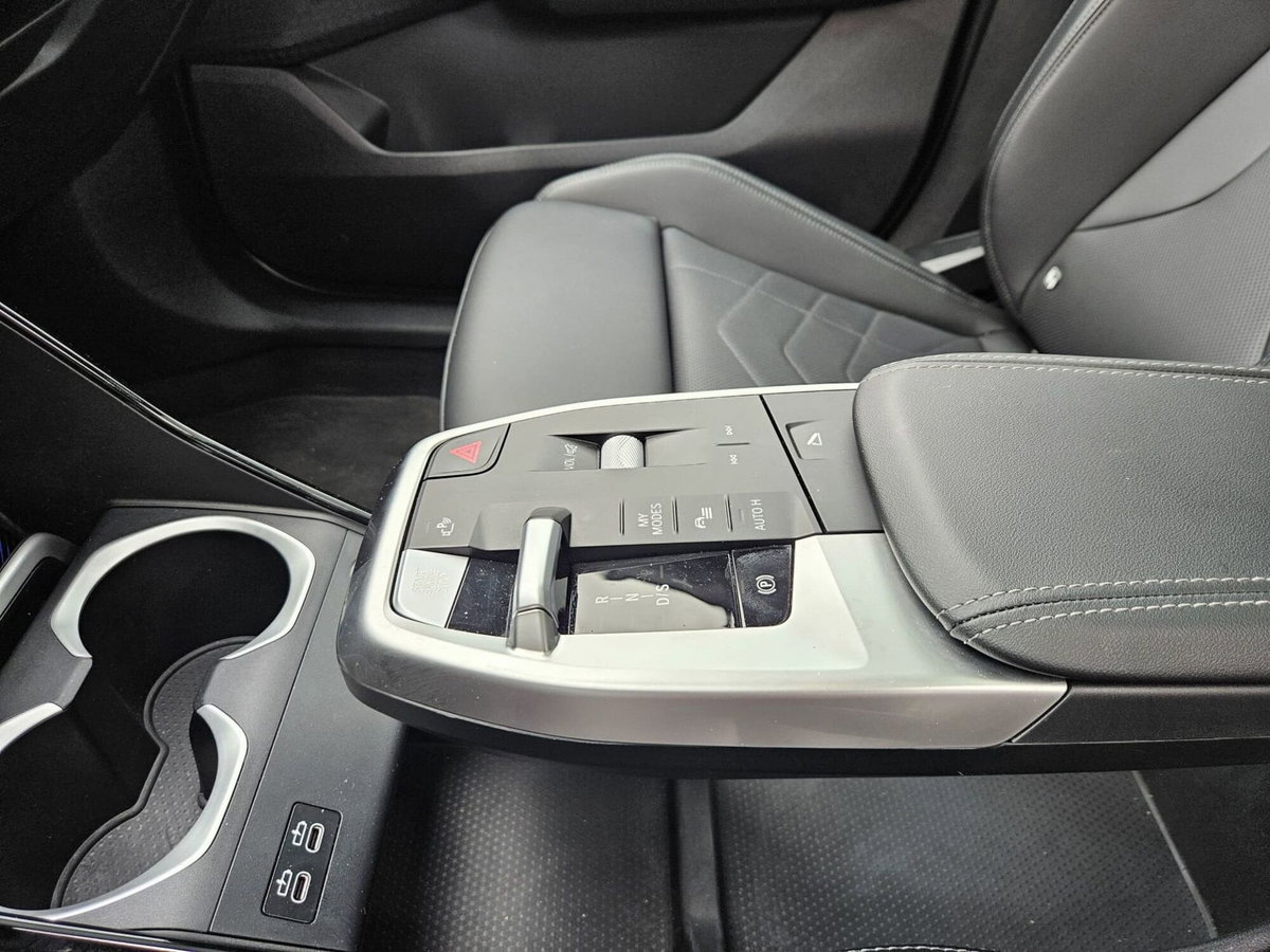 BMW X1 xDrive18d Sport (16)