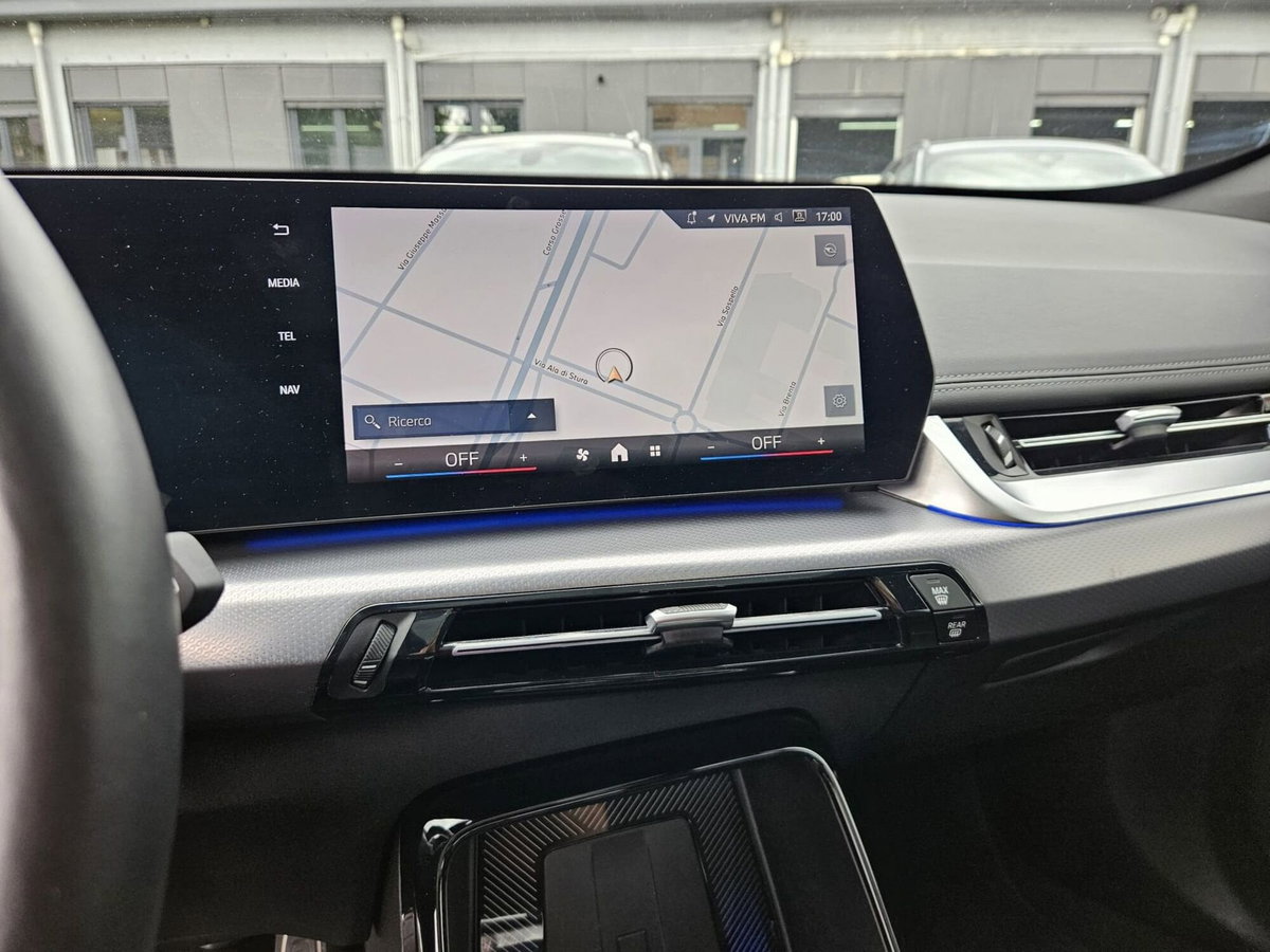 BMW X1 xDrive18d Sport (17)