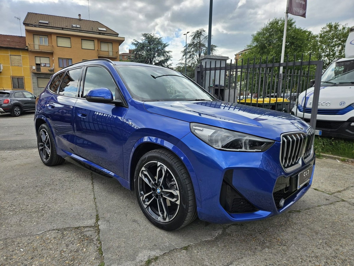 BMW X1 xDrive18d Sport (3)